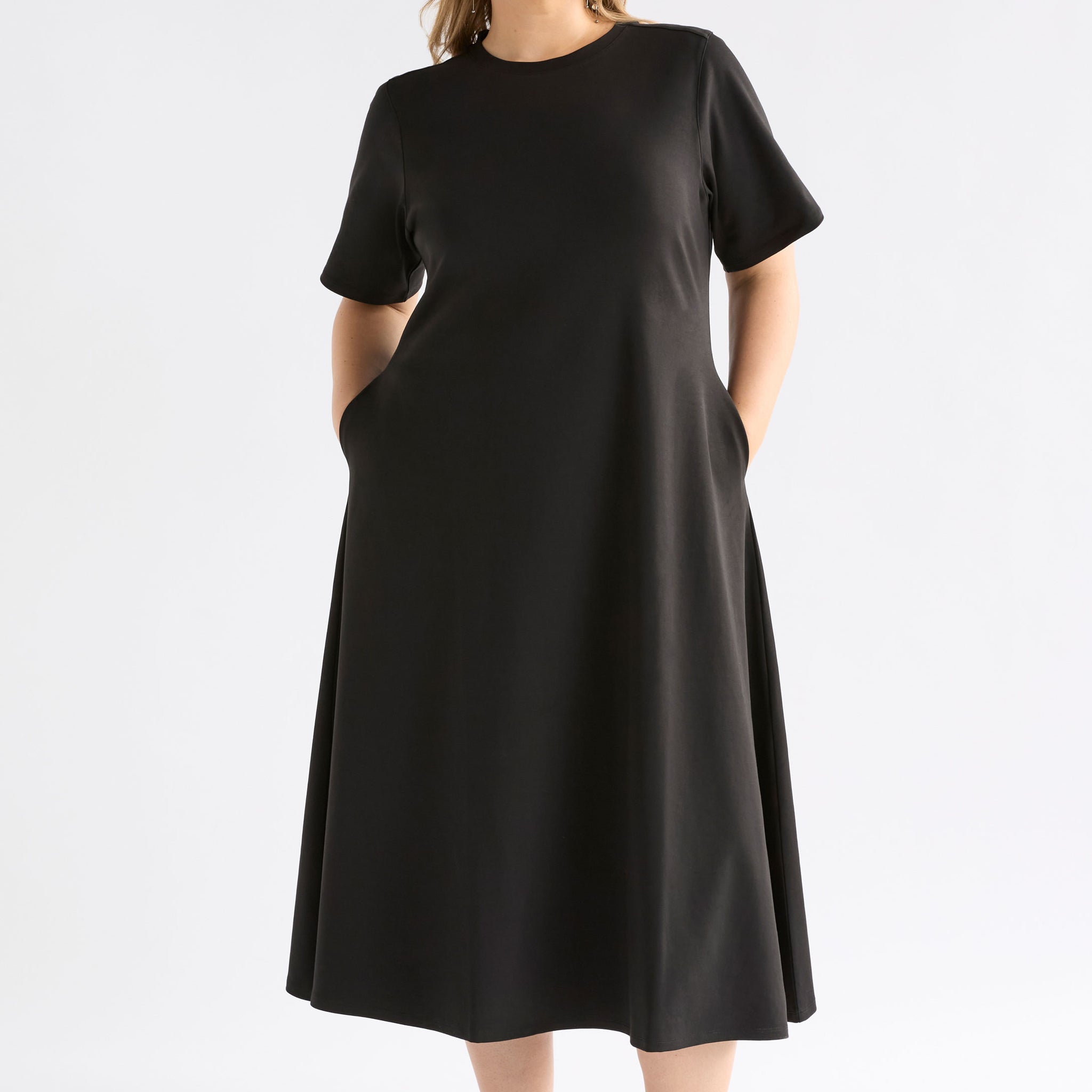 mana scuba dress