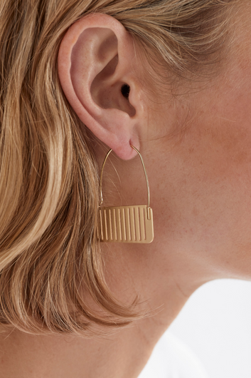 gris earring - gold