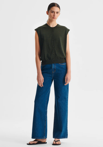 river knit button vest