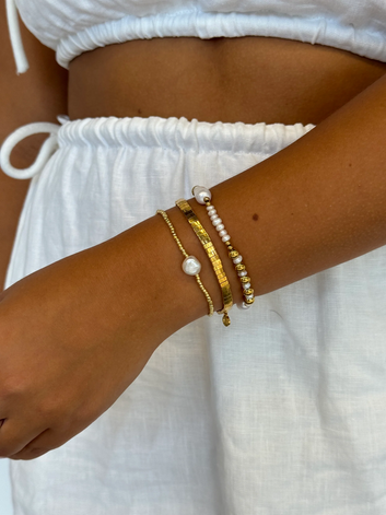 lily bracelet