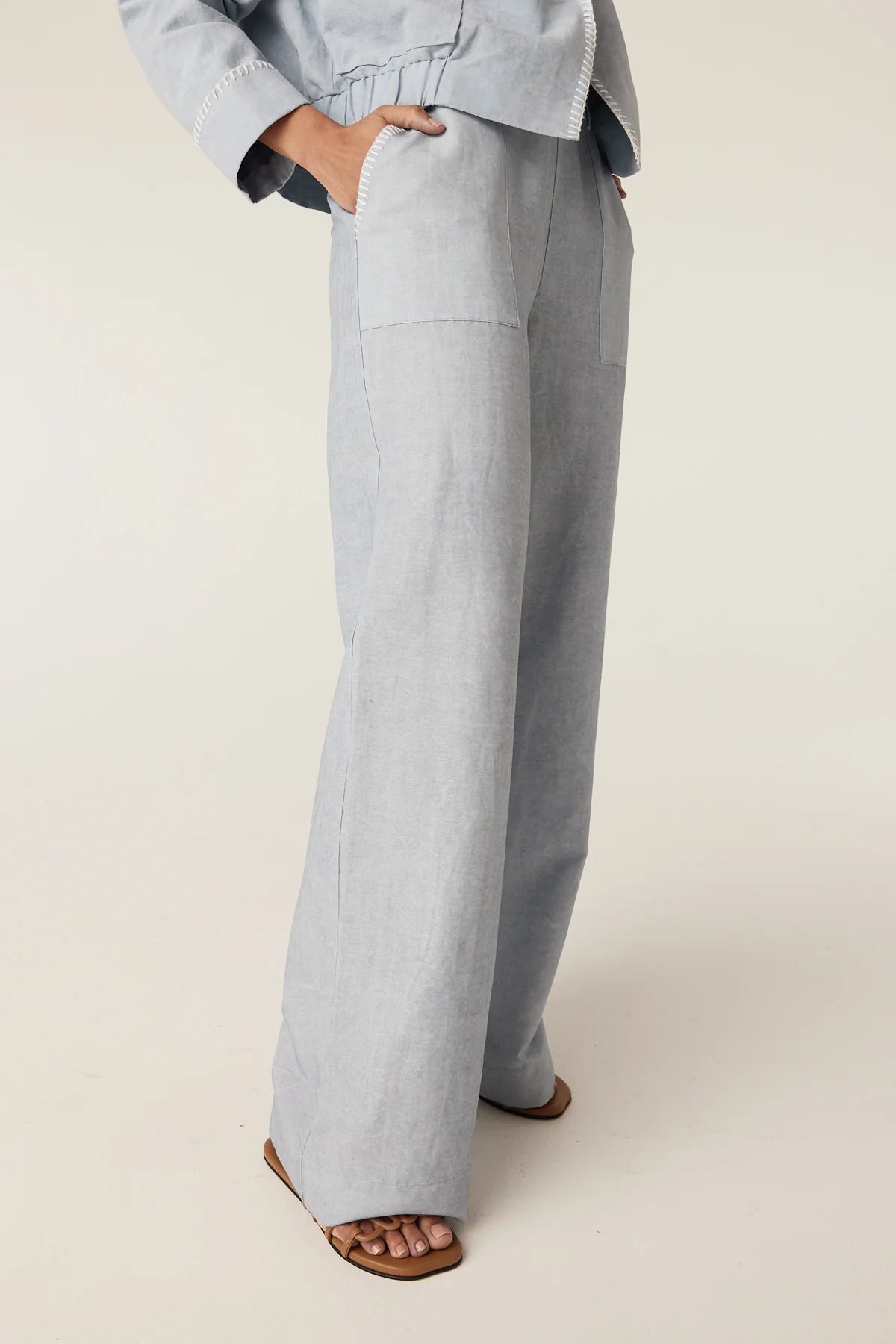 Cable Melbourne Leona Pant in Ice Blue, worn - pocket and wide leg detail