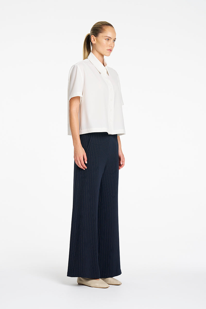 Mela Purdie Crop Shirt in Willow, Flex Weave fabric – side view