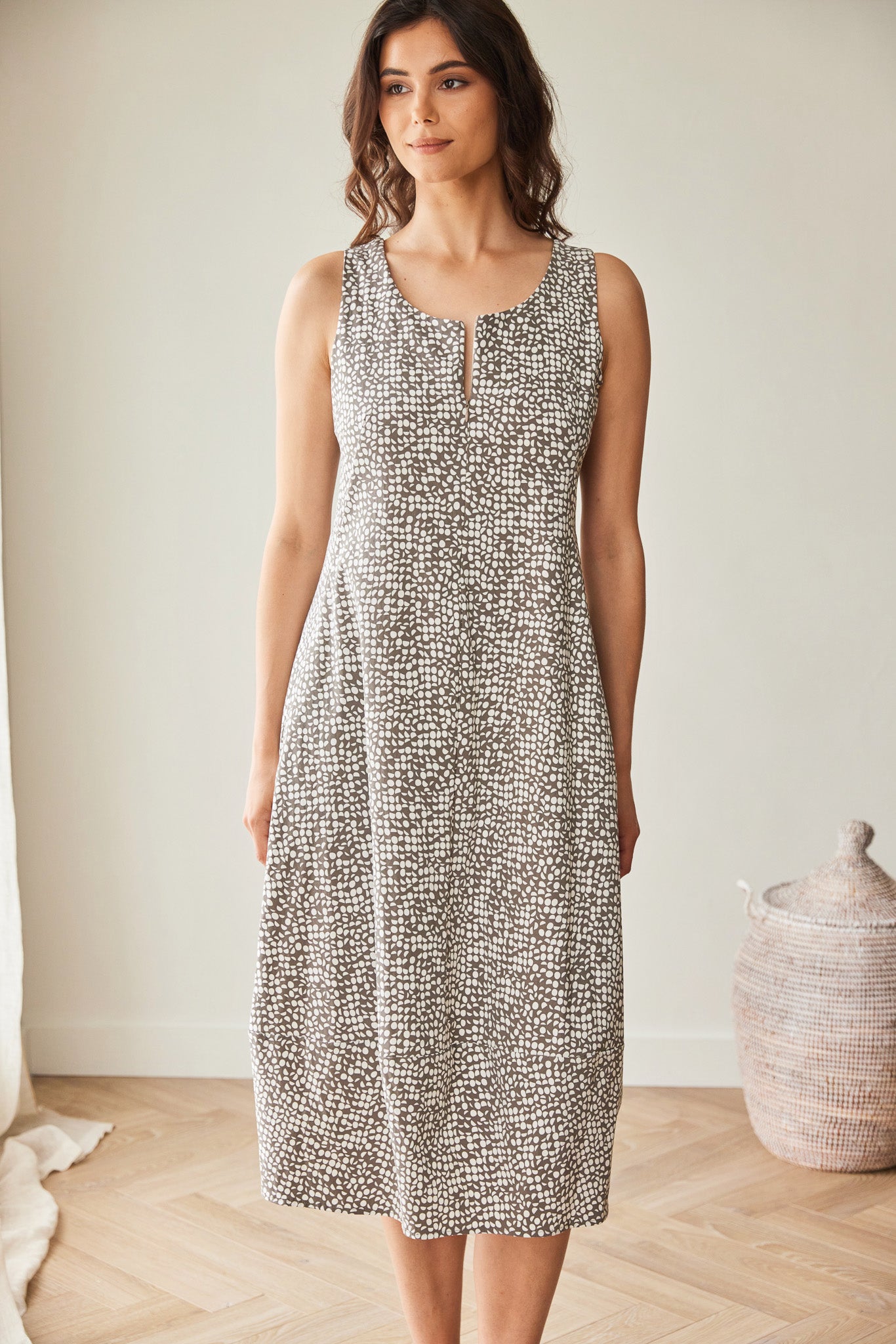 Peruzzi Sleeveless Print Technical Dress in Taupe and Ecru