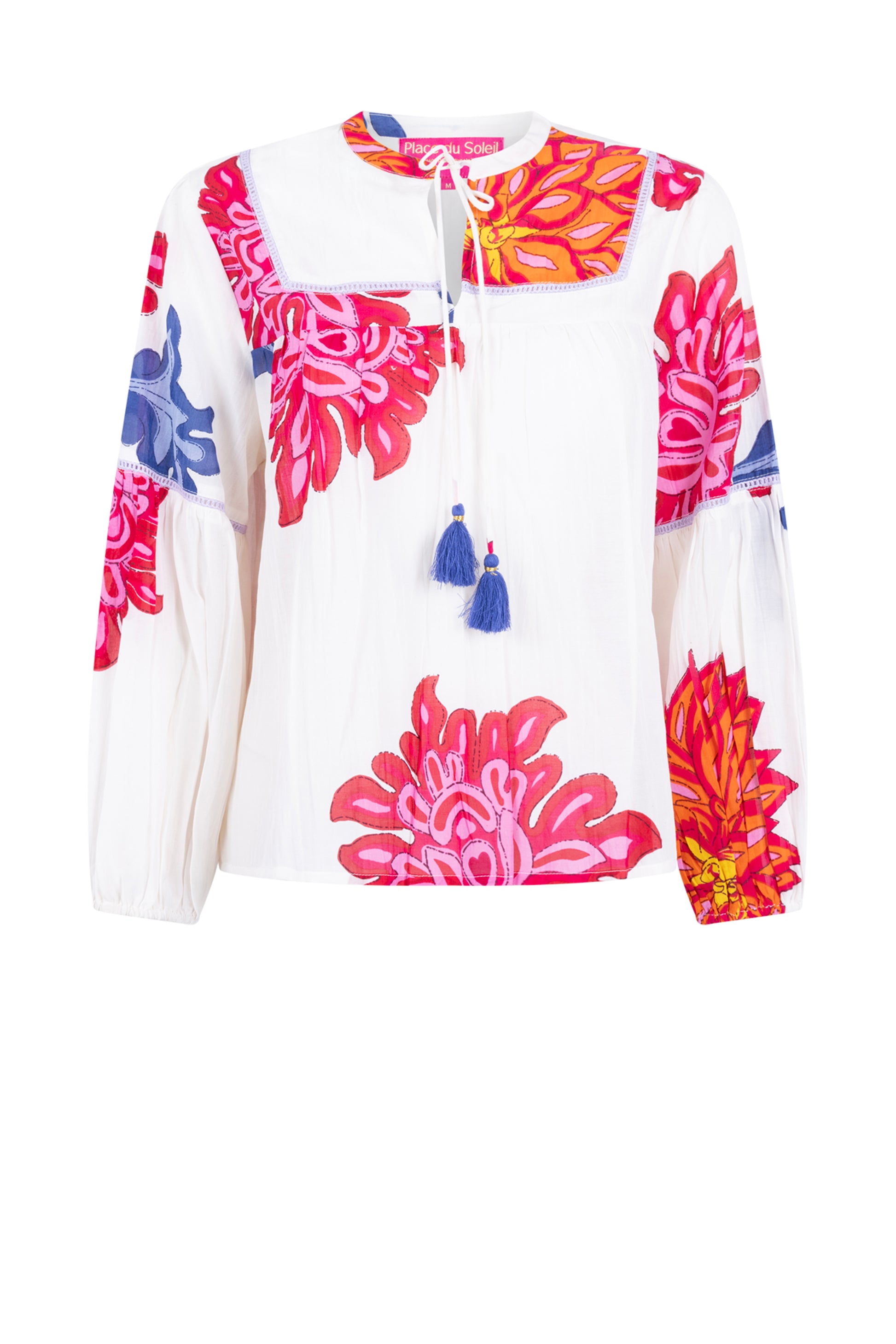 Place du Soleil Lace and Big Flower Blouse in White - flat lay